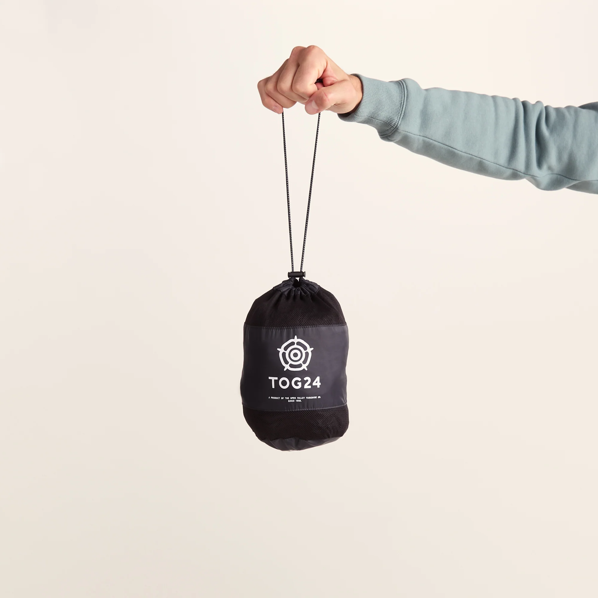 Craven Mens Waterproof Packaway Jacket - Black - Image 6